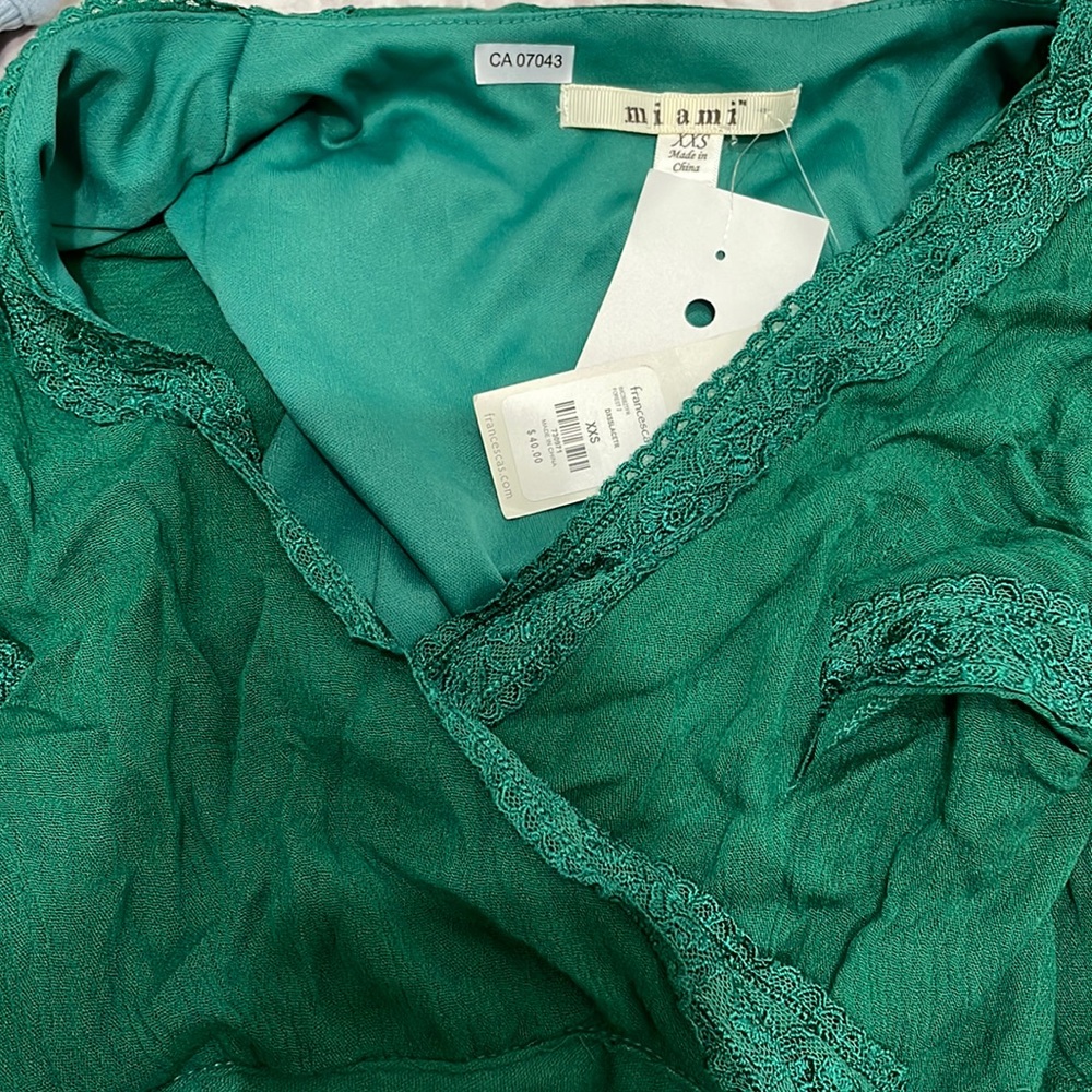 Emerald green franchesca’s top